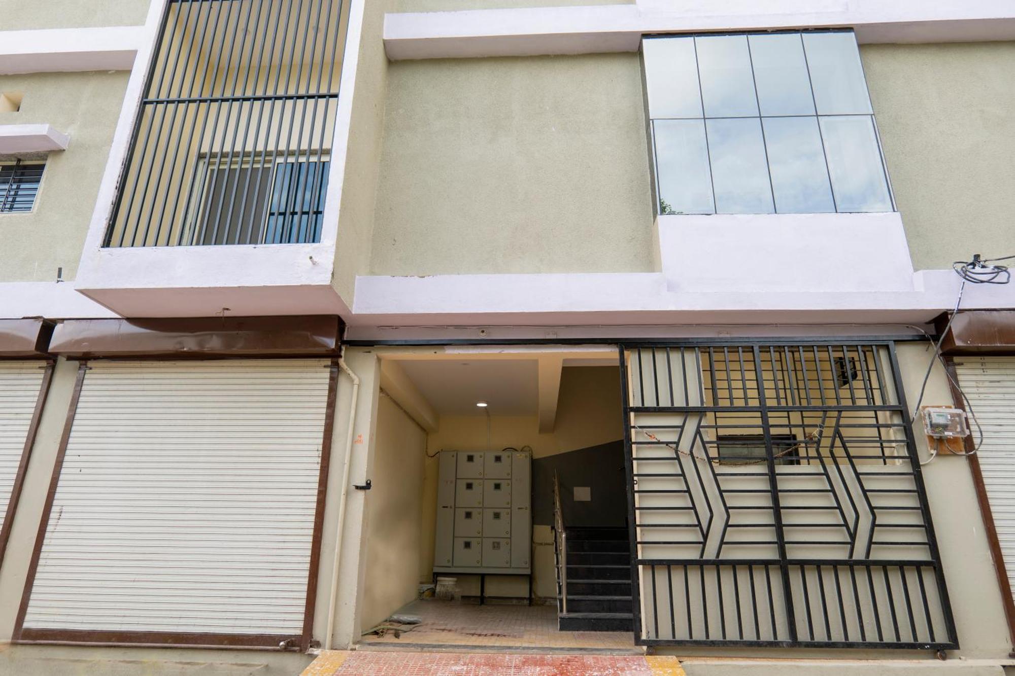 Shiv Shakti Homestay اوجاين المظهر الخارجي الصورة